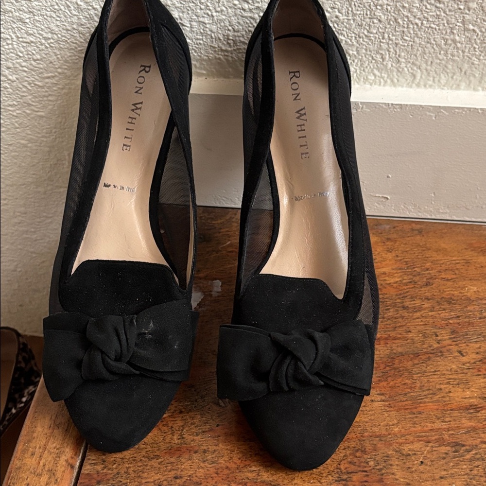 Ron White Black Women's Flats with Bow Detail